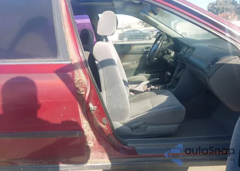 1996 Honda Accord Lx/Ex from USA, damaged, VIN 1HGCD5637TA048711